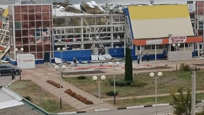 Ukrayna'nın Belgorod bölgesine düzenlediği füzeli saldırıda 3 kişi hayatını kaybetti.