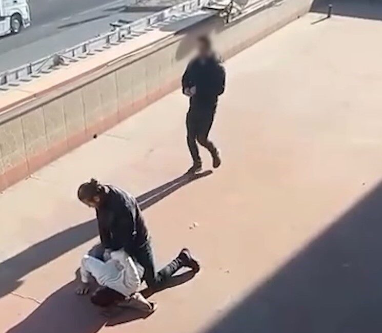 Kayseri İl Emniyet Müdürlüğü ekipleri tarafından gerçekleştirilen operasyon sonucunda, 3
