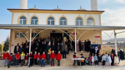 Çiçekdağı Belediye Başkanı Hasan Hakanoğlu, Belediye Başkan Yardımcısı Muhammet Pişkin