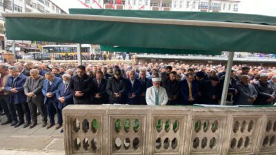 AK Parti eski Yozgat İl Başkanı Zekeriya Avşar’ın annesi Zeliha