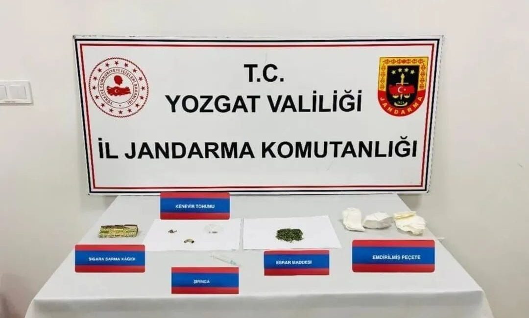 Yerköy ilçesinde uyuşturucu madde kullandıkları tespit edilen iki şahıs, jandarma