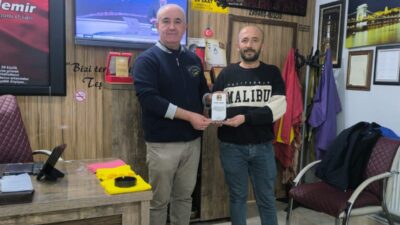 Yerköy Kale Mahallesi’nde yaşayan Kadir Tuncer, uzun süredir mahalledeki sokak