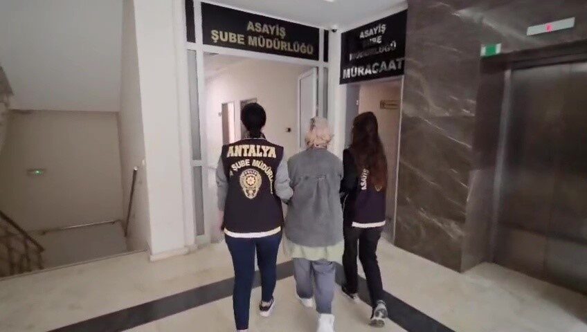 Antalya Emniyet Müdürlüğü Asayiş Şube Müdürlüğü ekipleri, şehir genelinde kaçak