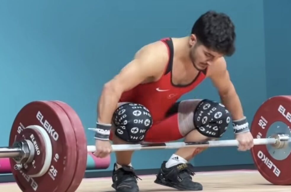 Yozgatlı Halterci Muhammed Furkan Özbek’ten 2 Altın, 1 Gümüş Madalya!