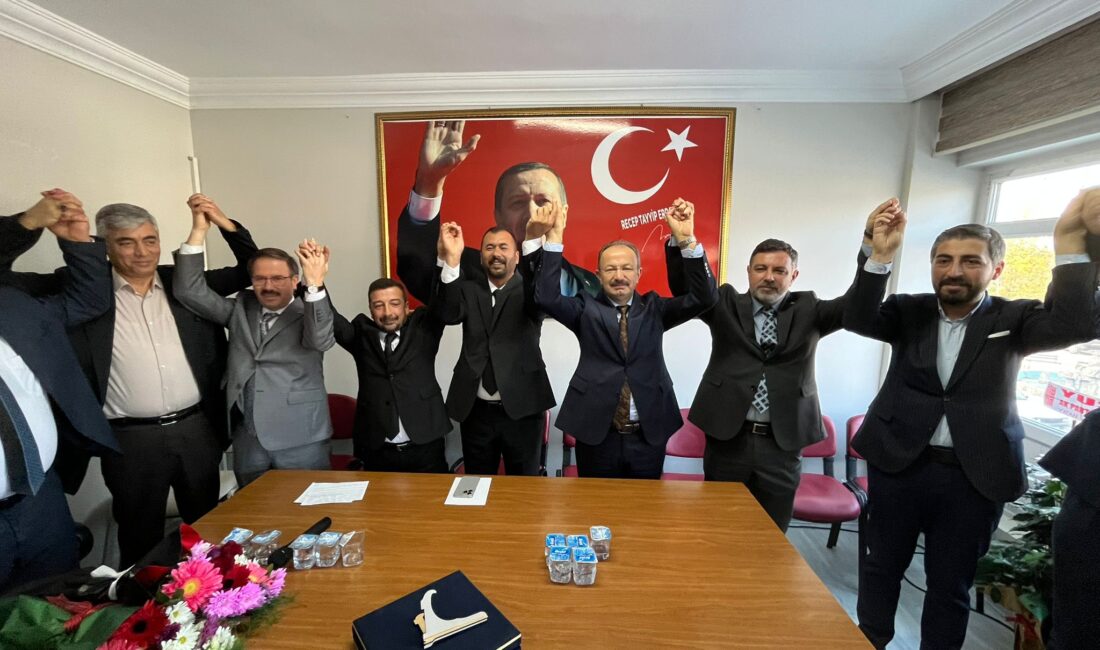 AK Parti Yerköy İlçe Teşkilatı’nda devir teslim töreni geniş katılımla