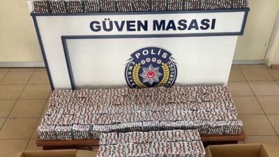 Adana’da bir sürücü, aracında 34 bin 176 sentetik hap bulundurduğu
