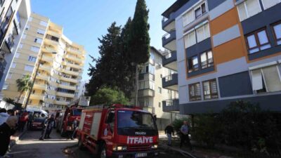 Antalya’da, Zerdalilik Mahallesi’nde bulunan 5 katlı bir apartmanın teras katında,
