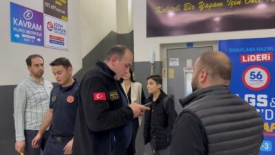 Bursa’nın Osmangazi ilçesine bağlı Doğanbey Mahallesi’ndeki bir iş merkezinde meydana