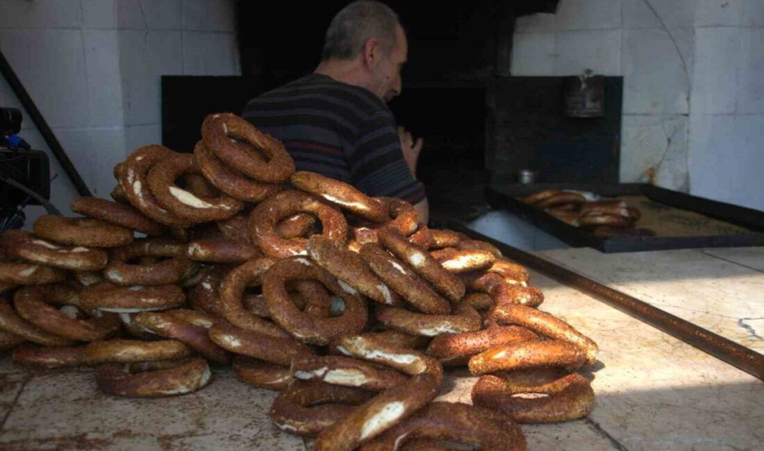 Ankara’nın en eski fırınlarından olan Tarihi Doğuş Simit Fırınında, geleneksel