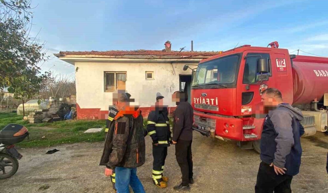 Babaeski ilçesinde meydana gelen yangında bir kişi hayatını kaybederken bir