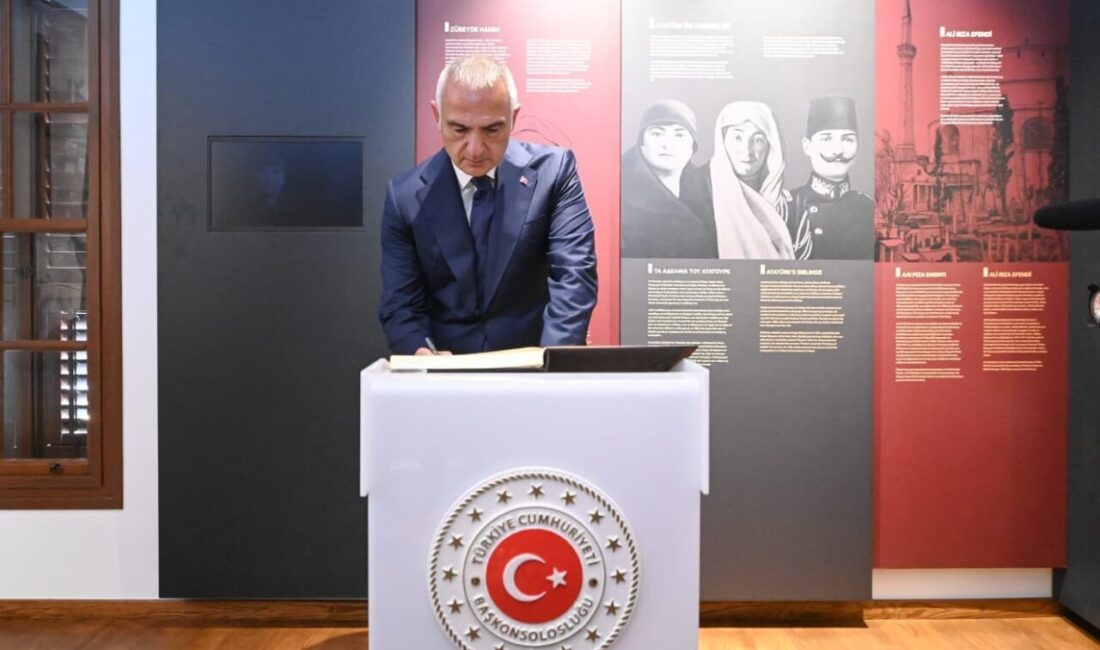 Kültür ve Turizm Bakanı Mehmet Nuri Ersoy, restorasyon çalışmasıyla yenilenen