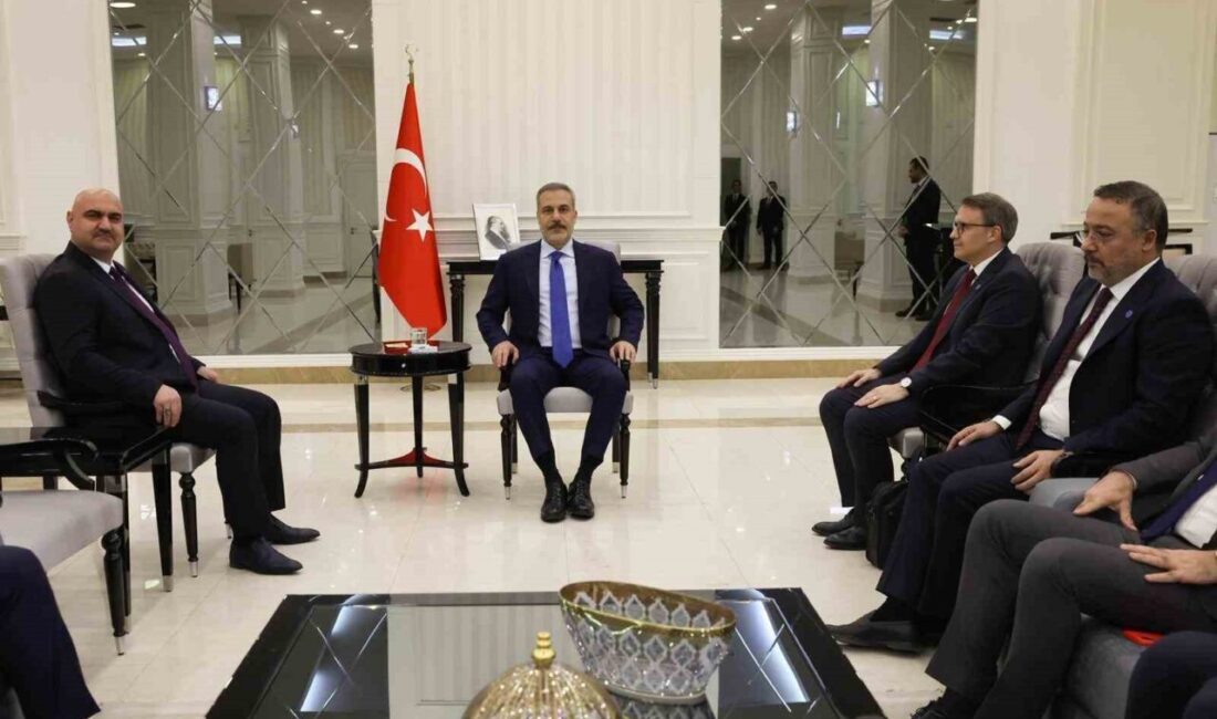 Dışişleri Bakanı Hakan Fidan, Irak Türkmen Cephesi Başkanı Mehmet Seman