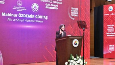 Aile ve Sosyal Hizmetler Bakanı Mahinur Özdemir Göktaş, kadın girişimcilere