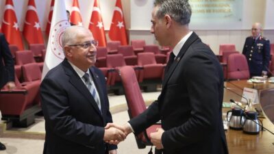 Milli Savunma Bakanı Yaşar Güler, Dünya Tekvando Şampiyonası’nda Milli Takım’ın