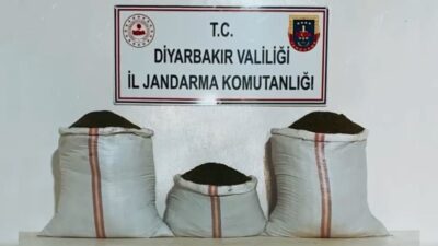 İçişleri Bakanı Ali Yerlikaya, Diyarbakır’da gerçekleştirilen jandarma operasyonunda toplam 470