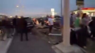 Bandırma ilçesinde meydana gelen zincirleme trafik kazasında 6 aracın karıştığı