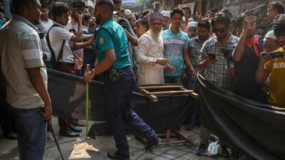 Bangladeş’te meydana gelen 5.7 şiddetinde depremde can kaybının 1’i çocuk