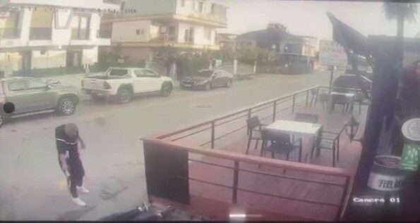 Antalya’da bir şahsın, bir araya gelerek aralarındaki problemleri çözmek amacıyla