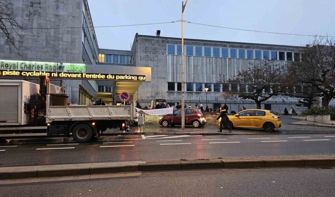 Belçika’da devam eden üç günlük genel grevde toplu taşıma, demiryolları,