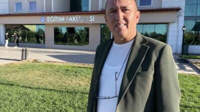 Prof. Dr. Tuncay Dilci, yapay zekâyla özel bilgilerin paylaşılmasının tehlikeli