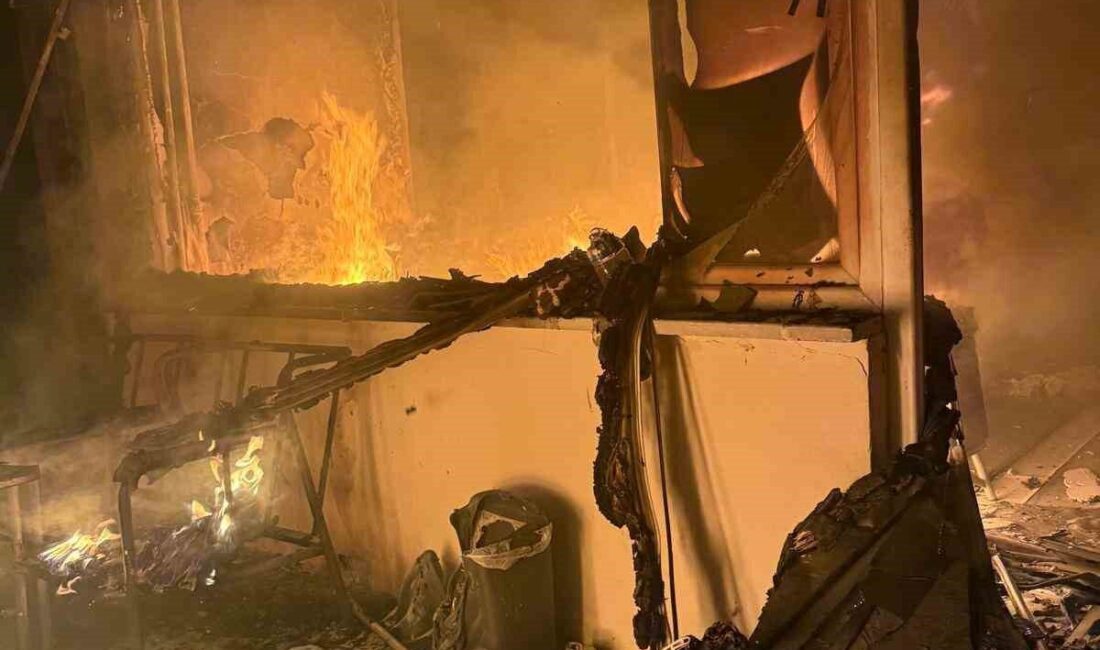 Bolu’nun Örencik köyünde bulunan 2 katlı bir evin bir odasında