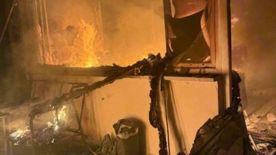 Bolu’nun Örencik köyünde bulunan 2 katlı bir evin bir odasında