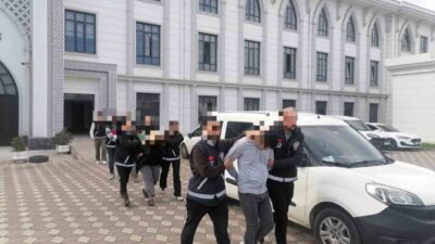Kocaeli’nin Kartepe ilçesinde bir çamaşırhanede meydana gelen bıçaklı kavgada bir
