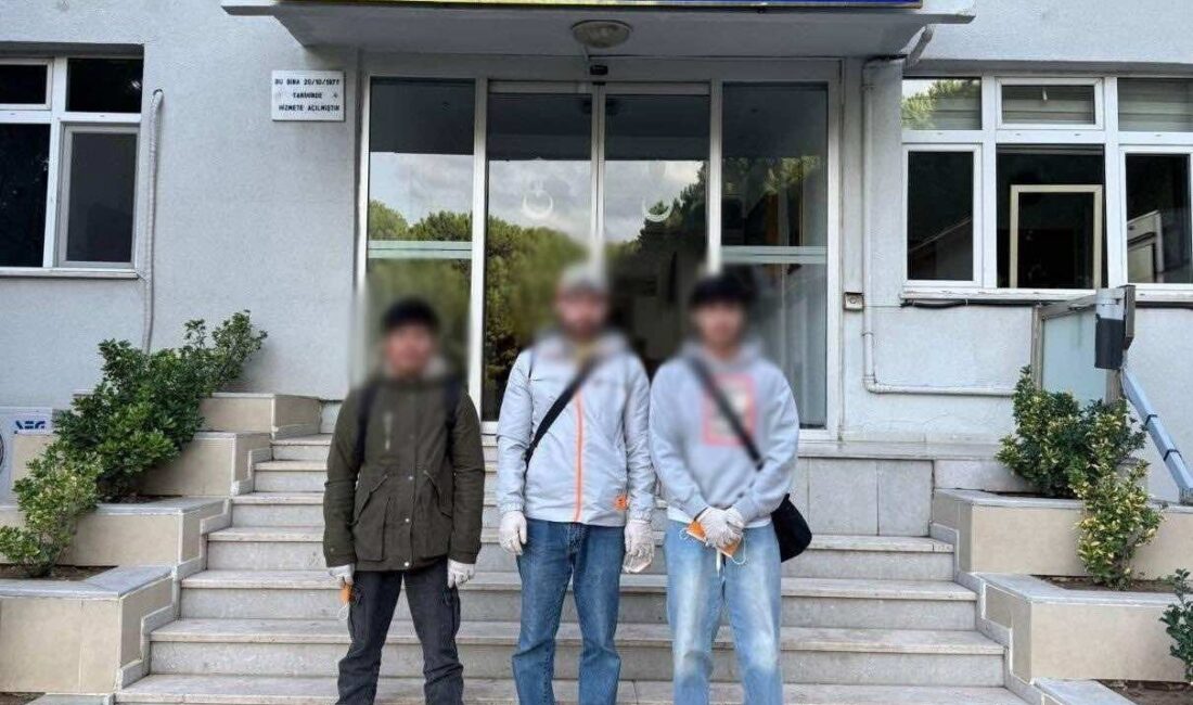 Çanakkale’de, İl Jandarma Komutanlığı Göçmen Kaçakçılığı ve İnsan Ticaretiyle Mücadele