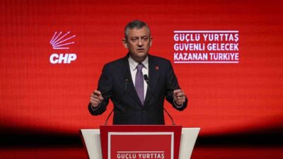 Cumhuriyet Halk Partisi (CHP) Genel Başkanı Özgür Özel, parti programı