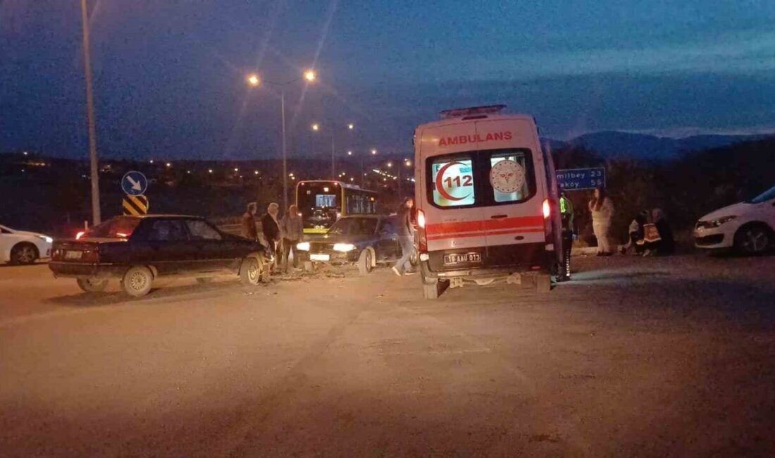 Çorum’da iki otomobilin çarpışması neticesinde meydana gelen kazada 1 kişi