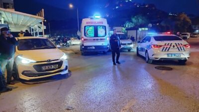 Çorum’un Osmancık ilçesinde otomobille motosikletin çarpışması sonucu meydana gelen kazada