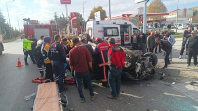 Çorum’un Sungurlu ilçesinde takla atan otomobilin sürücüsü yaralandı. Kaza, Sungurlu