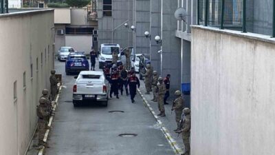 Çorum’da jandarma ekiplerinin düzenlediği uyuşturucu operasyonlarında yakalanan 5 şüpheliden 3’ü