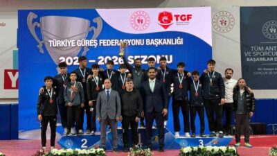Çorum Belediyespor güreş takımı, Ankara’da düzenlenen müsabakalardan üçüncü olarak geri