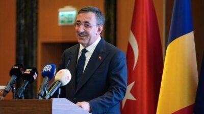 Ankara’da düzenlenen “Romanya Ulusal Günü” resepsiyonunda konuşan Cumhurbaşkanı Yardımcısı Cevdet