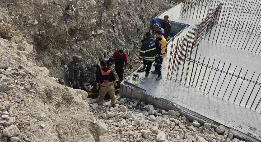 Hatay’ın Defne ilçesinde yer alan Çekmece Mahallesi’ndeki bir inşaat alanında