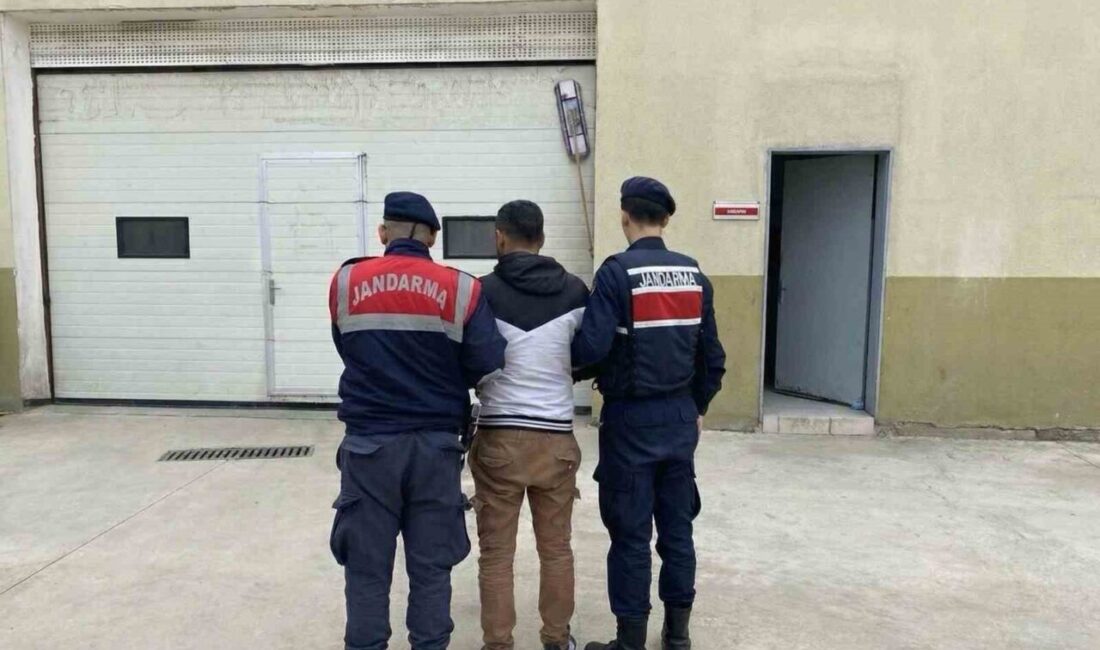 Gaziantep’te, dolandırıcılık ve yaralama suçlarından 37 yıl hapis cezasıyla aranan