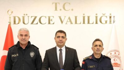 Düzce Valisi Selçuk Aslan, düzenlediği asayiş bilgilendirme toplantısında, etkili tedbirler