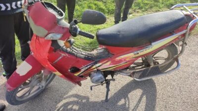 Edirne’de motosikletli polis timleri, plakasız ve kasksız bir şekilde seyir