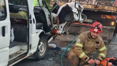 Balıkesir’in Edremit ilçesinde, E87 kara yolunun Akçay trafik ışıkları mevkiinde