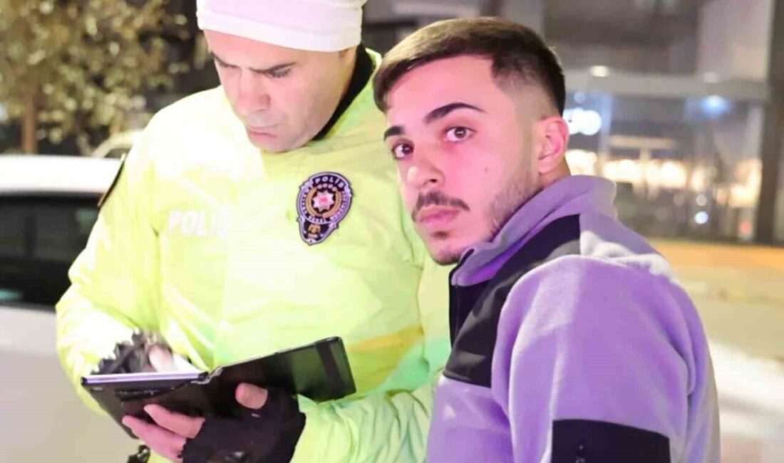 Aksaray’da bir genç sürücü, muayenesiz ve sigortasız araç kullandığı için