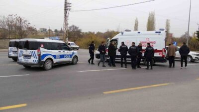 Malatya’da bir polis memuru, ekip aracında fenalaşarak hastaneye kaldırıldı. Olay,