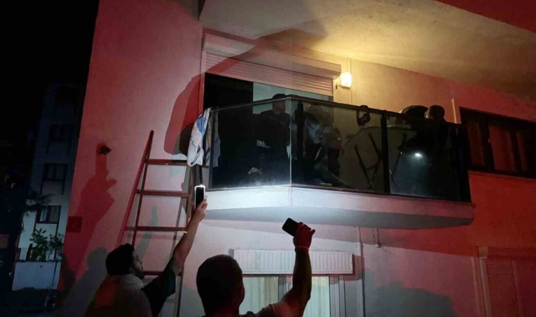 Balıkesir’in Erdek ilçesinde, 22 yaşındaki Dilruba Elif Çetin’i bıçaklayarak öldürdüğü