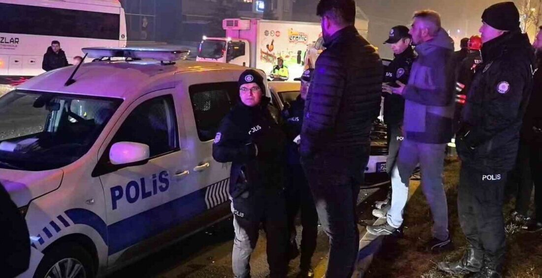 Erzurum’da meydana gelen zincirleme trafik kazasında 6 kişi hafif şekilde