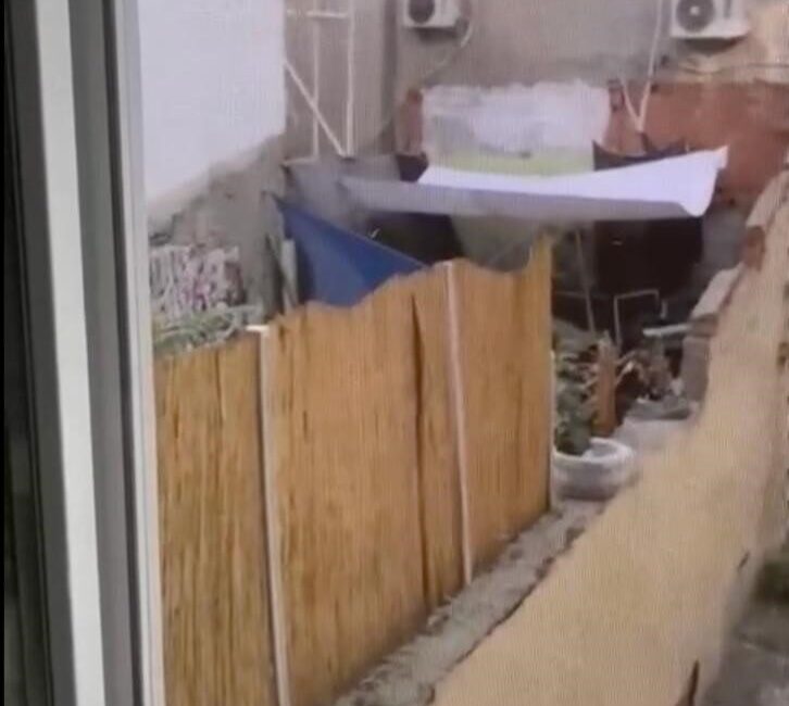 Eskişehir polisi, bir kişinin köpeğe kötü muamele ettiği sosyal medya