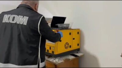 Kocaeli’de gerçekleştirilen operasyonda kaçak sigara imalathanesi ele geçirildi. Kocaeli Emniyet
