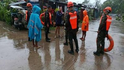 Filipinler’i vuran Fung-wong Süper Tayfunu nedeniyle hayatını kaybedenlerin sayısı 27’ye