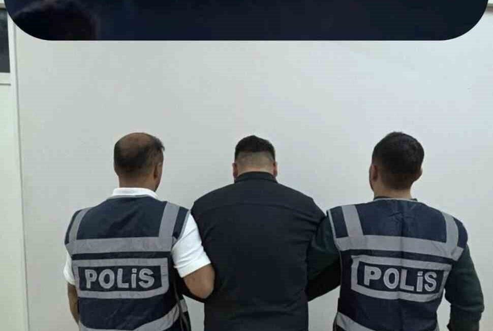 Gaziantep’te polis ekipleri, aranan şahısların yakalanması amacıyla gerçekleştirilen operasyonda 2