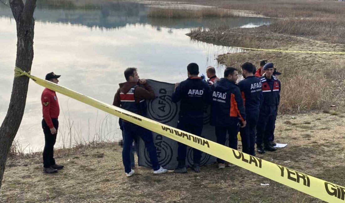 Kastamonu’nun Daday ilçesinde vatandaşın giysileriyle gölete girdikten sonra hayatını kaybetmesi