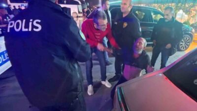 Aksaray’da bir tesiste bıçakla rahatsızlık çıkardıkları iddia edilen 2 alkollü
